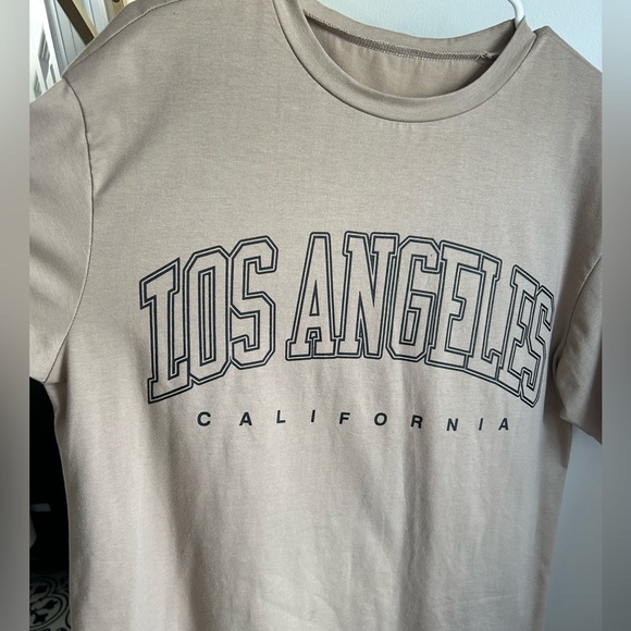 Graphic Tee - Picture 2 of 3